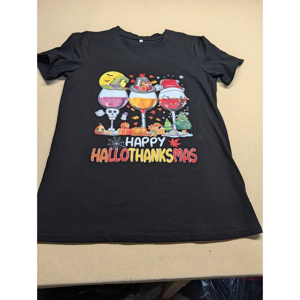 Unbranded Women's T Shirt Size Medium Black Holiday Halloween Thanksgiving Xmas